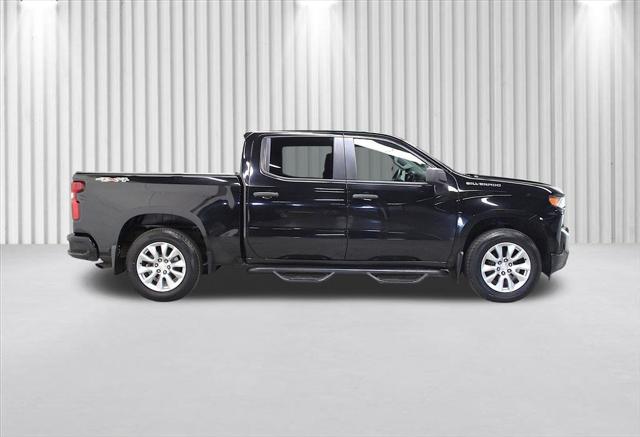 2020 Chevrolet Silverado 1500 4WD Crew Cab Short Bed Custom 2020 Chevrolet Silverado 1500 4WD Crew Cab Short Bed Custom