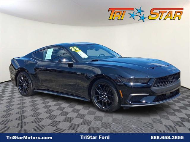 2025 Ford Mustang EcoBoost Fastback 2025 Ford Mustang EcoBoost Fastback