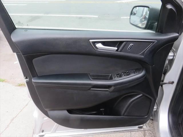 2017 Ford Edge SE