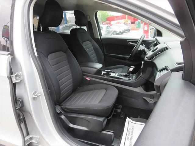 2017 Ford Edge SE