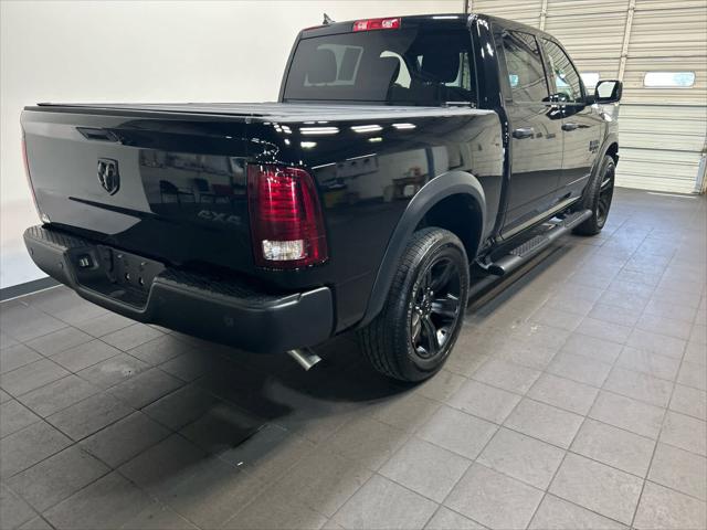 2022 RAM 1500 Classic Warlock Crew Cab 4x4 57 Box 2022 RAM 1500 Classic Warlock Crew Cab 4x4 57 Box