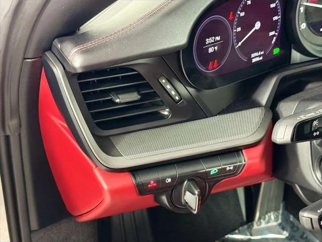 2023 Porsche 911 Targa 4S