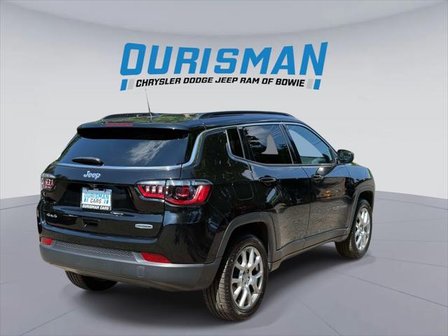 2023 Jeep Compass Latitude Lux FWD