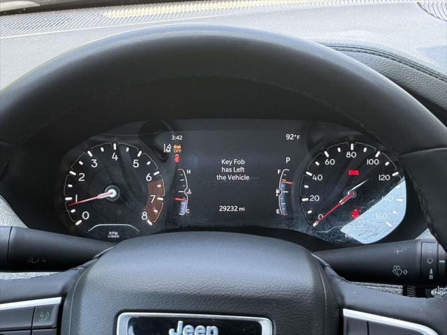 2023 Jeep Compass Latitude Lux FWD