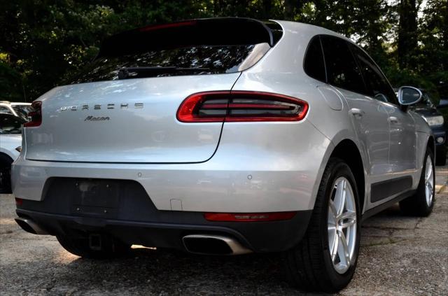 2017 Porsche Macan Macan