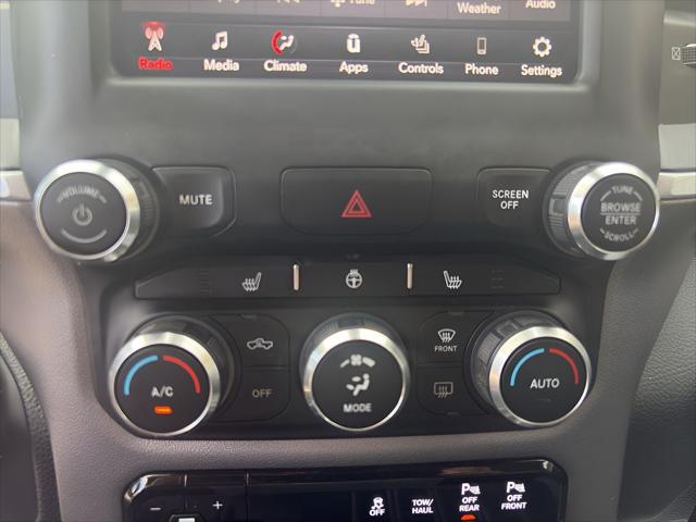 2019 Ram 1500 Big Horn/Lone Star Crew Cab 4x4 5'7" Box