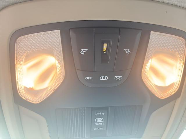 2019 Ram 1500 Big Horn/Lone Star Crew Cab 4x4 5'7" Box