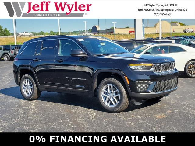 2026 Jeep Grand Cherokee GRAND CHEROKEE LAREDO X 4X4