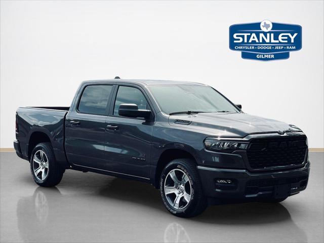 2026 RAM 1500 RAM 1500 EXPRESS CREW CAB 4X2 57 BOX