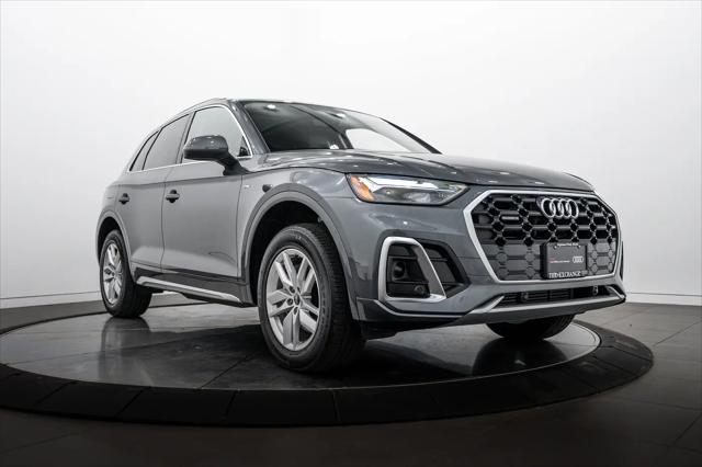 2023 Audi Q5 Premium 45 TFSI S line quattro for sale in Highland Park, IL
