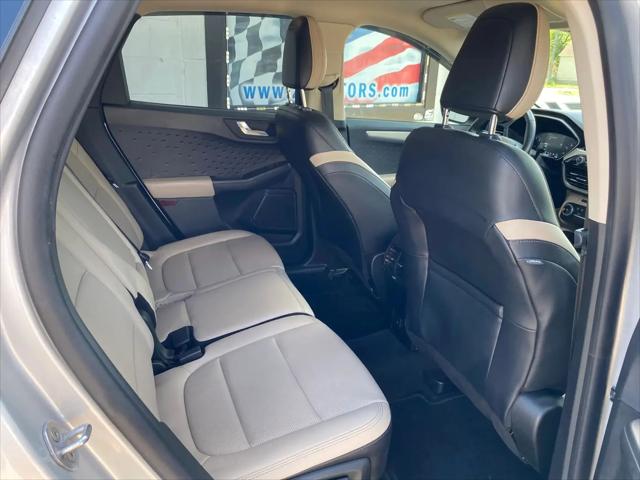 2020 Ford Escape SEL