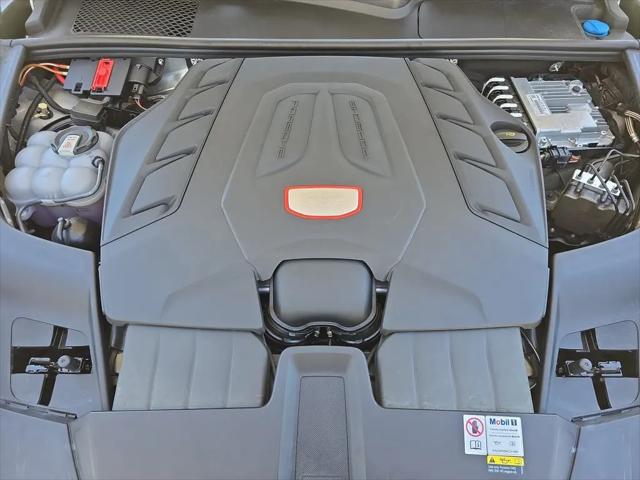 2023 Porsche Cayenne Turbo