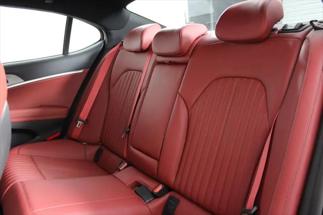 2026 Genesis G70 3.3T RWD Sport Prestige