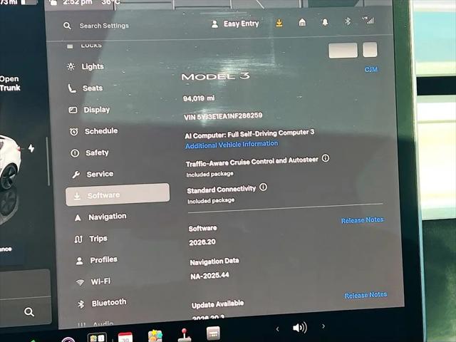 2022 Tesla Model 3 Rear-Wheel Drive