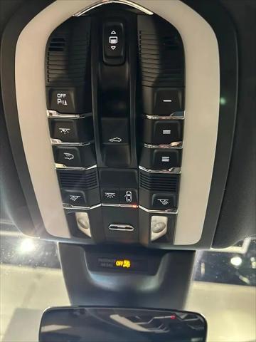 2023 Porsche Macan S