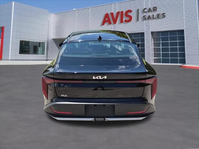 2025 Kia K4 LXS