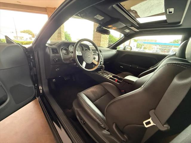 2008 Dodge Challenger SRT8