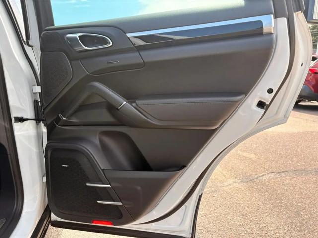 2015 Porsche Cayenne S