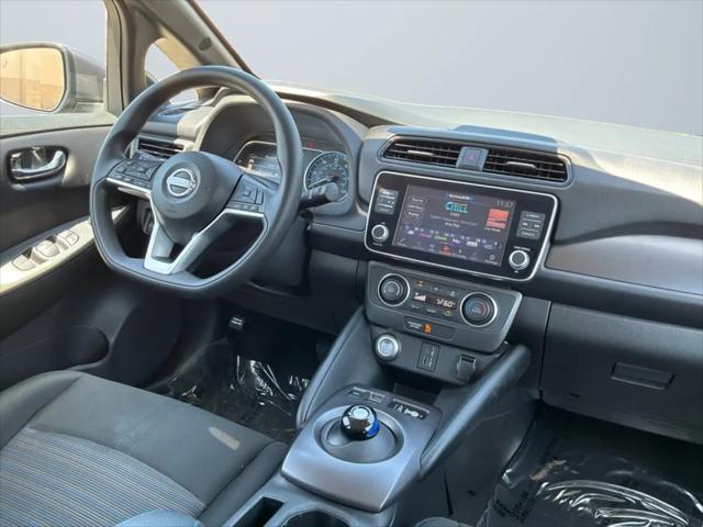 2025 Nissan LEAF S