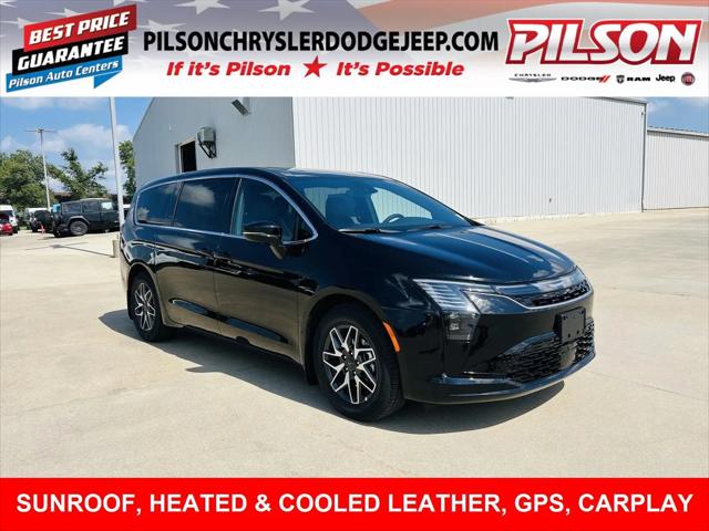 2027 Chrysler Pacifica Limited for sale in Mattoon, IL