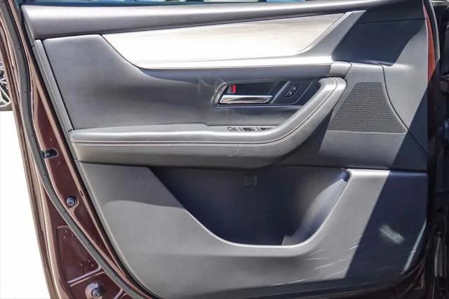2024 Mazda X-90 3.3 Turbo Premium