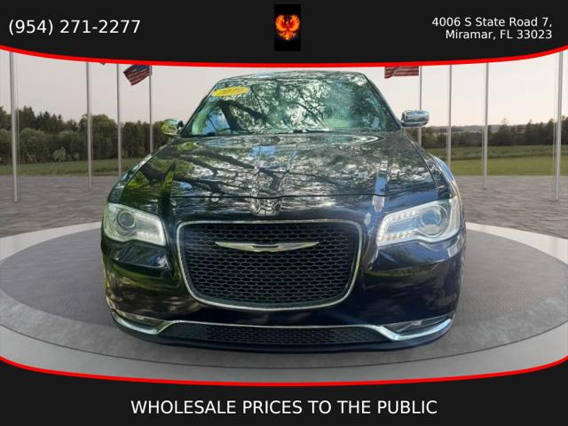 2017 Chrysler 300 300C