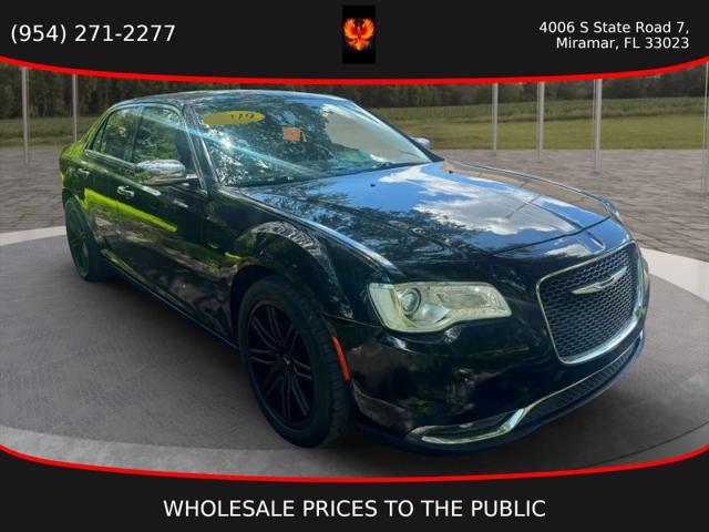 2017 Chrysler 300 300C