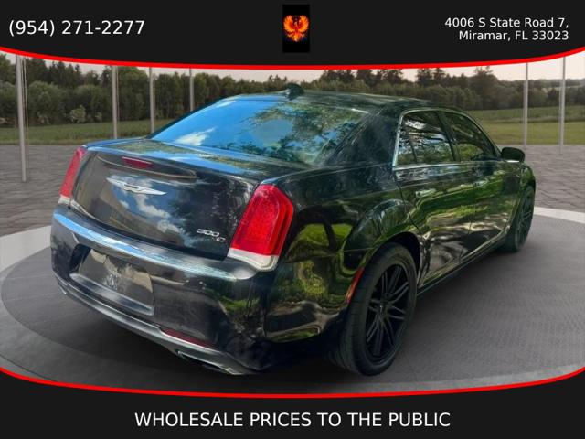 2017 Chrysler 300 300C