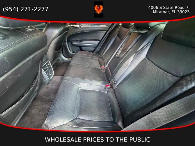 2017 Chrysler 300 300C