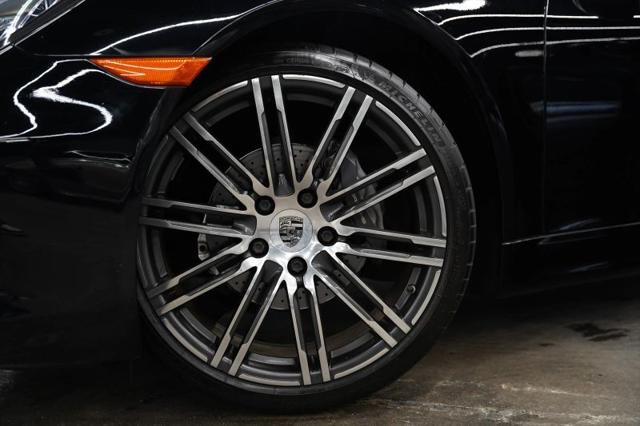 2016 Porsche Cayman Black Edition