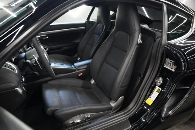 2016 Porsche Cayman Black Edition