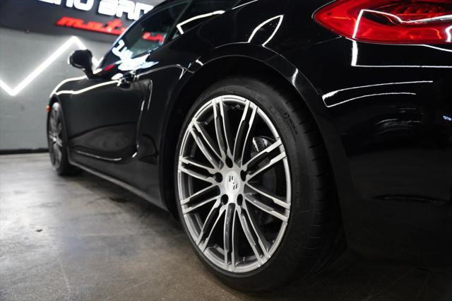 2016 Porsche Cayman Black Edition