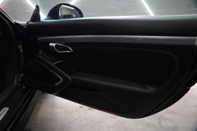 2016 Porsche Cayman Black Edition