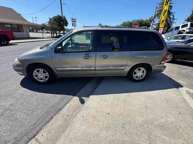 2003 Ford Windstar SE