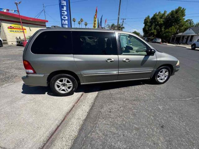 2003 Ford Windstar SE