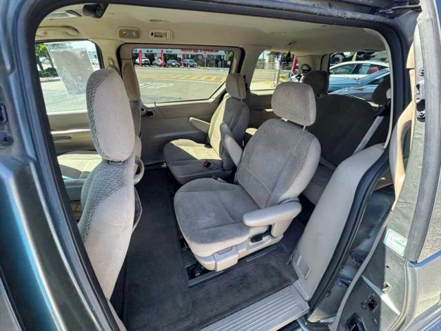 2003 Ford Windstar SE