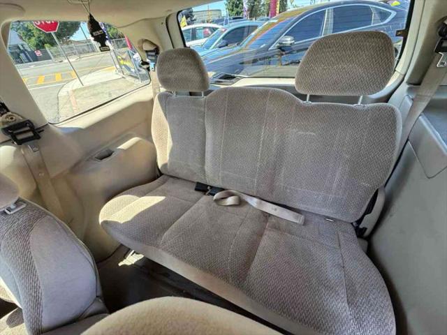 2003 Ford Windstar SE