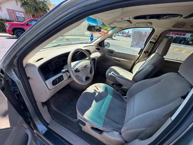 2003 Ford Windstar SE
