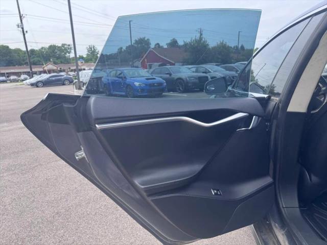 2013 Tesla Model S Base
