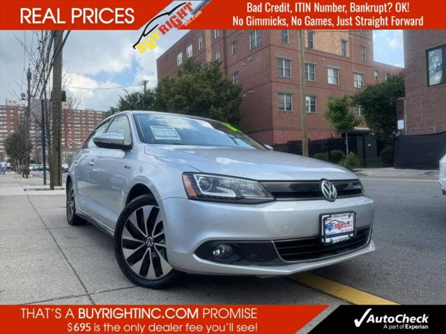 2014 Volkswagen Jetta SEL Premium for sale in Union City, NJ