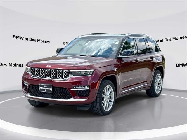 2024 Jeep Grand Cherokee Summit 4x4 for sale in Urbandale, IA