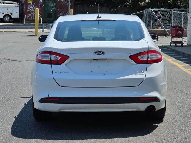 2015 Ford Fusion SE