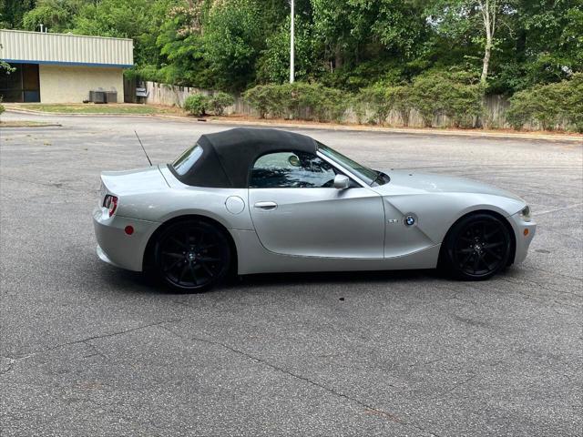 2005 BMW Z4 2.5i