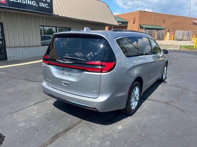 2021 Chrysler Pacifica Touring AWD
