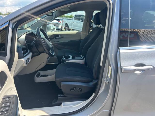 2021 Chrysler Pacifica Touring AWD