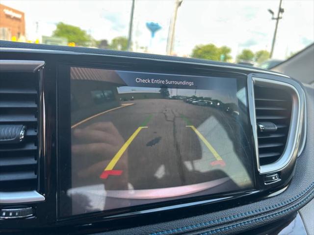 2021 Chrysler Pacifica Touring AWD