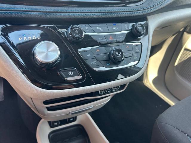 2021 Chrysler Pacifica Touring AWD