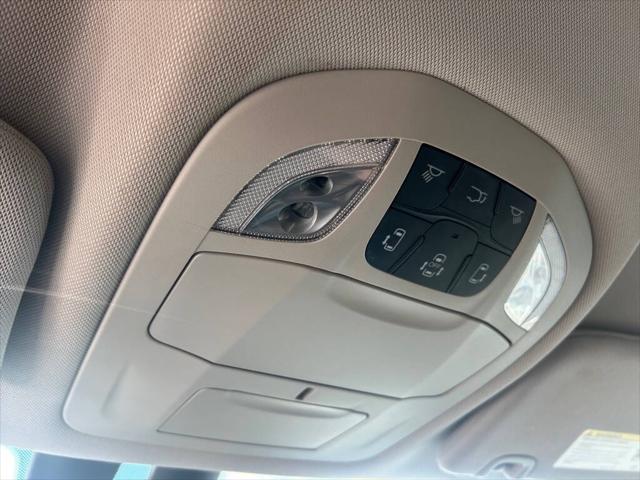 2021 Chrysler Pacifica Touring AWD