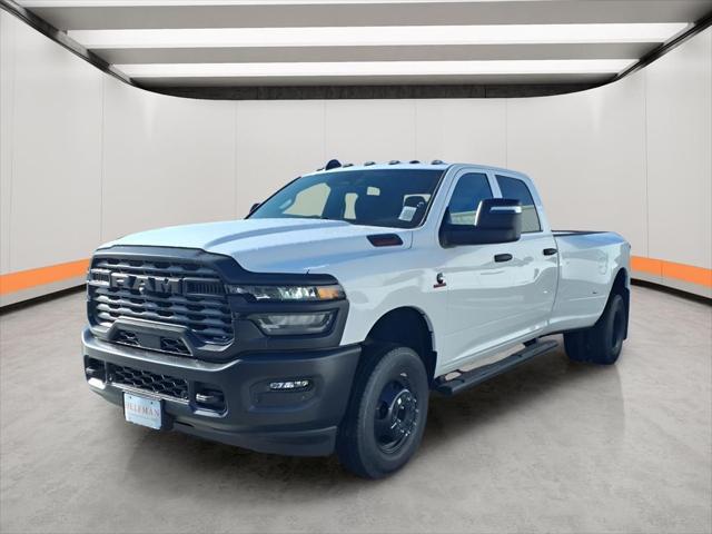 2026 RAM Ram 3500 RAM 3500 TRADESMAN CREW CAB 4X4 8 BOX 2026 RAM Ram 3500 RAM 3500 TRADESMAN CREW CAB 4X4 8 BOX