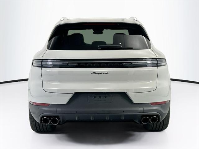 2026 Porsche Cayenne Unknown